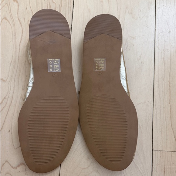 Pilcro Shiny Gold Loafers - Picture 3 of 3